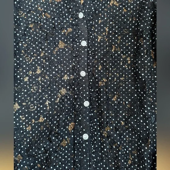 Lulu's Respect Black and White Lace Button-Up Polka Dot Top Size Xs - Picture 3 of 6